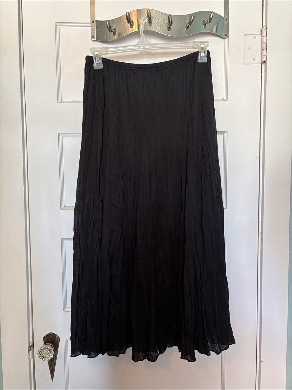Larry Levine Black Women's Flowy Maxi Skirt Size L